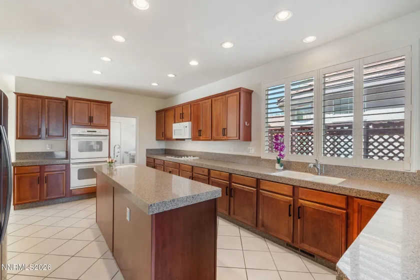 3194 Ten Mile, Sparks, Nevada 89436, 5 Bedrooms Bedrooms, ,5 BathroomsBathrooms,Residential,Residential,Ten Mile,0,260008640