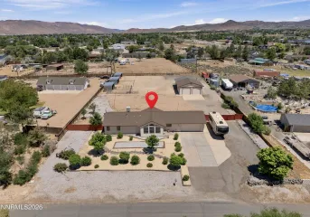 185 Leo, Sparks, Nevada 89441, 3 Bedrooms Bedrooms, ,2 BathroomsBathrooms,Residential,Residential,Leo,0,260008642