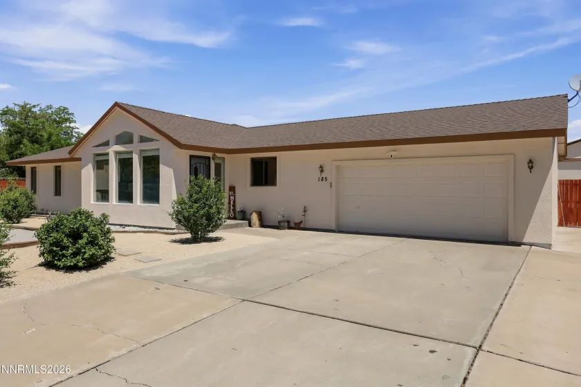 185 Leo, Sparks, Nevada 89441, 3 Bedrooms Bedrooms, ,2 BathroomsBathrooms,Residential,Residential,Leo,0,260008642