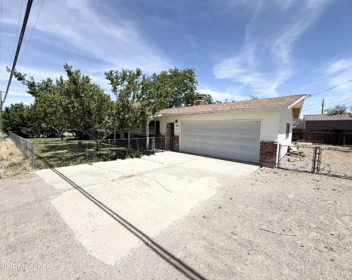 250 Miller, Fernley, Nevada 89408, 3 Bedrooms Bedrooms, ,2 BathroomsBathrooms,Residential,Residential,Miller,0,260008649