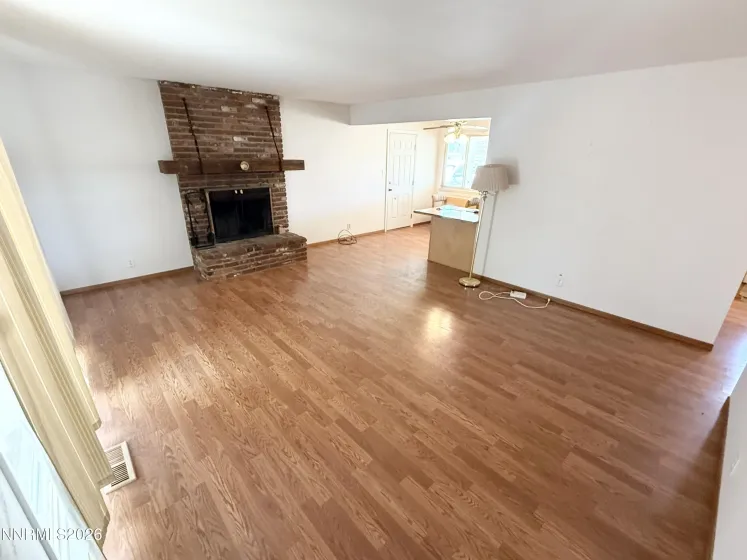 250 Miller, Fernley, Nevada 89408, 3 Bedrooms Bedrooms, ,2 BathroomsBathrooms,Residential,Residential,Miller,0,260008649