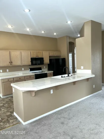 7874 Tormes, Sparks, Nevada 89436, 3 Bedrooms Bedrooms, ,2 BathroomsBathrooms,Residential,Residential,Tormes,0,260001832