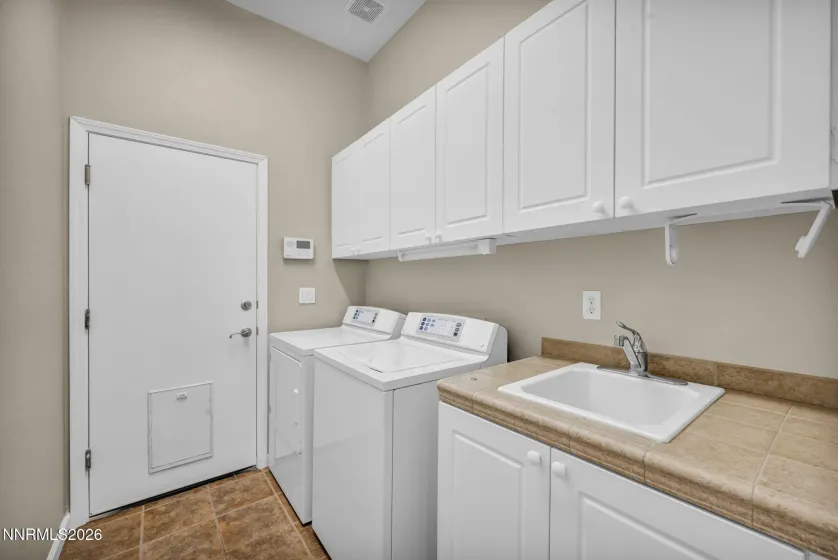515 Crabapple, Dayton, Nevada 89403, 3 Bedrooms Bedrooms, ,2 BathroomsBathrooms,Residential,Residential,Crabapple,0,260008653