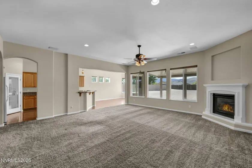 515 Crabapple, Dayton, Nevada 89403, 3 Bedrooms Bedrooms, ,2 BathroomsBathrooms,Residential,Residential,Crabapple,0,260008653