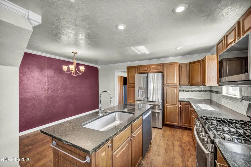 27 McClellan Peak, Carson City, Nevada 89706, 3 Bedrooms Bedrooms, ,3 BathroomsBathrooms,Residential,Residential,McClellan Peak,0,260008656