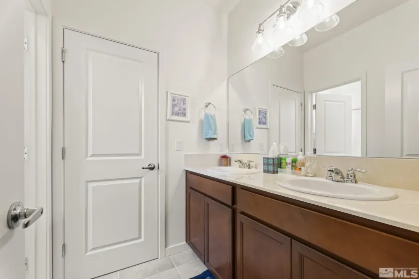 4920 Little Rock, Sun Valley, Nevada 89433, 3 Bedrooms Bedrooms, ,3 BathroomsBathrooms,Residential Lease,Manufactured,Little Rock,0,260008657