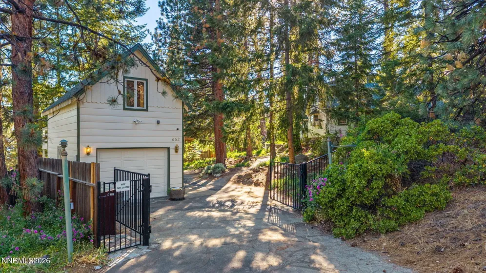 652 Freel, Zephyr Cove, Nevada 89448, 5 Bedrooms Bedrooms, ,4 BathroomsBathrooms,Residential,Residential,Freel,0,260008661