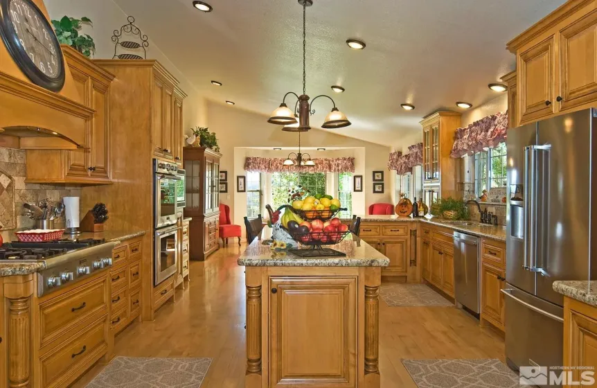 400 California, Markleeville, California 96120, 3 Bedrooms Bedrooms, ,4 BathroomsBathrooms,Residential,Residential,California,0,260008662