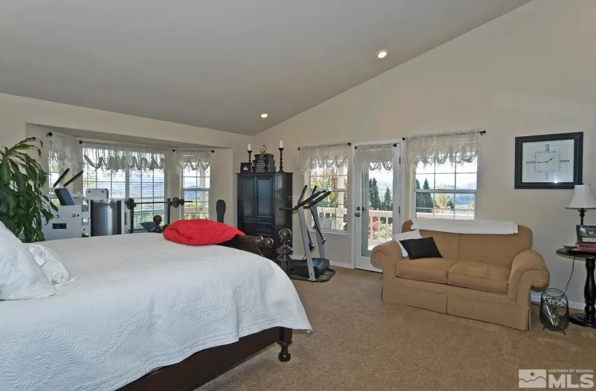 400 California, Markleeville, California 96120, 3 Bedrooms Bedrooms, ,4 BathroomsBathrooms,Residential,Residential,California,0,260008662