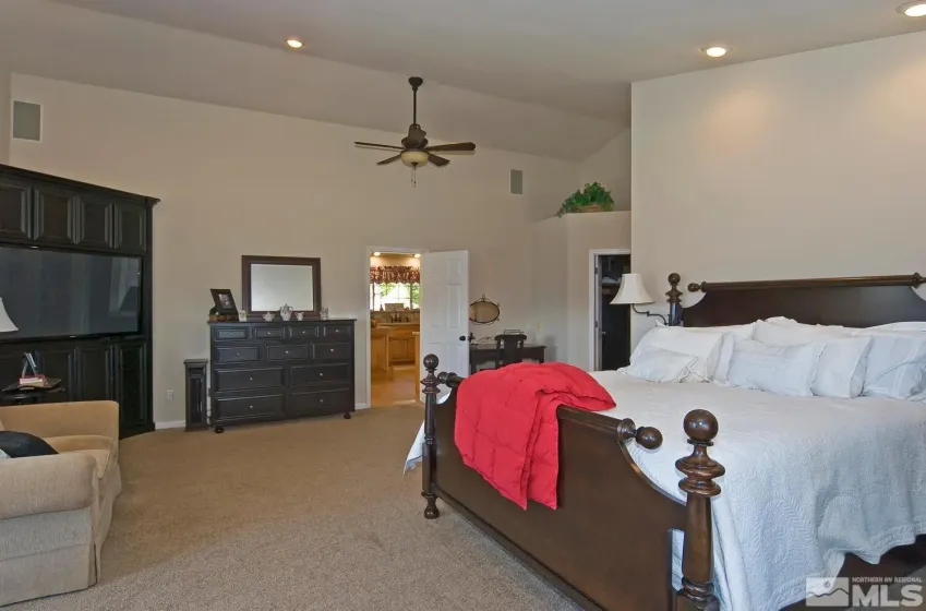 400 California, Markleeville, California 96120, 3 Bedrooms Bedrooms, ,4 BathroomsBathrooms,Residential,Residential,California,0,260008662