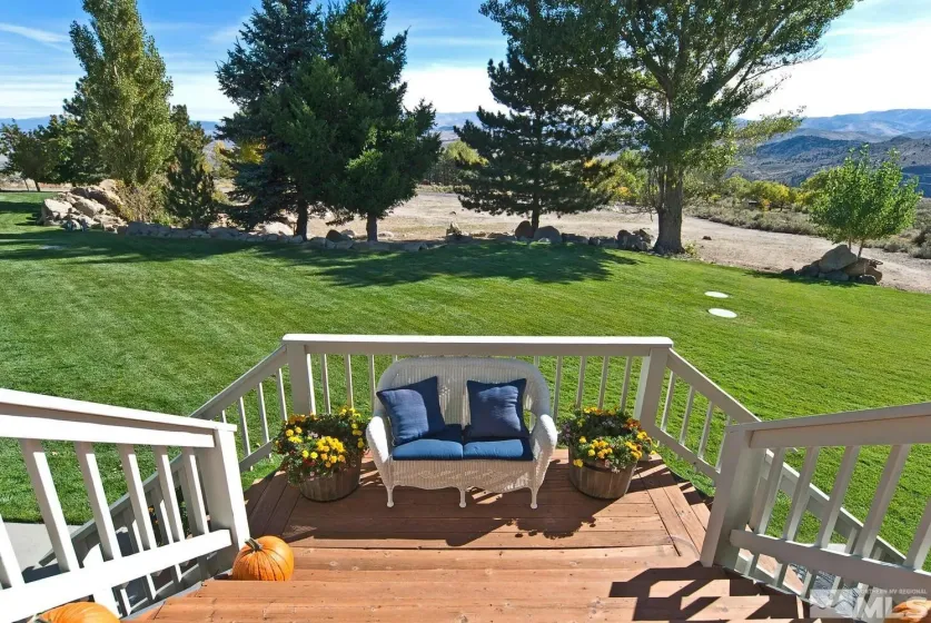 400 California, Markleeville, California 96120, 3 Bedrooms Bedrooms, ,4 BathroomsBathrooms,Residential,Residential,California,0,260008662
