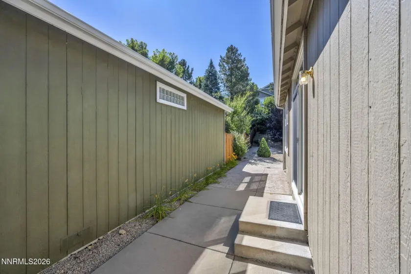 4750 Bradford, Reno, Nevada 89519, 2 Bedrooms Bedrooms, ,2 BathroomsBathrooms,Residential,Residential,Bradford,0,260008667