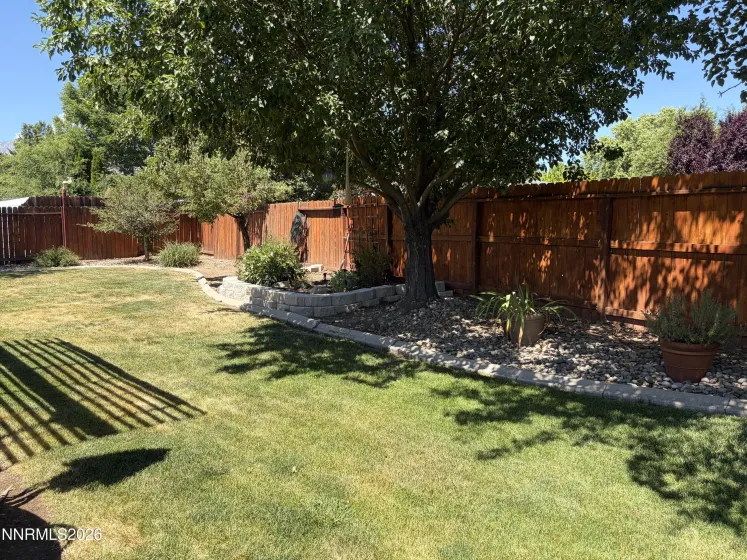 1478 Marion Russell, Gardnerville, Nevada 89410, 3 Bedrooms Bedrooms, ,2 BathroomsBathrooms,Residential,Residential,Marion Russell,0,260008668