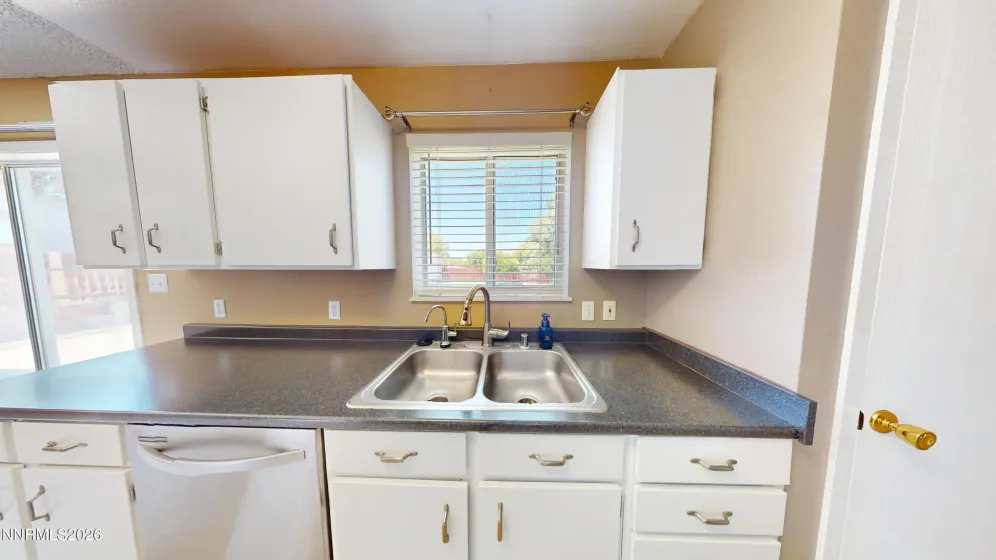 21 Twyila, Winnemucca, Nevada 89445, 3 Bedrooms Bedrooms, ,2 BathroomsBathrooms,Residential,Residential,Twyila,0,260008669