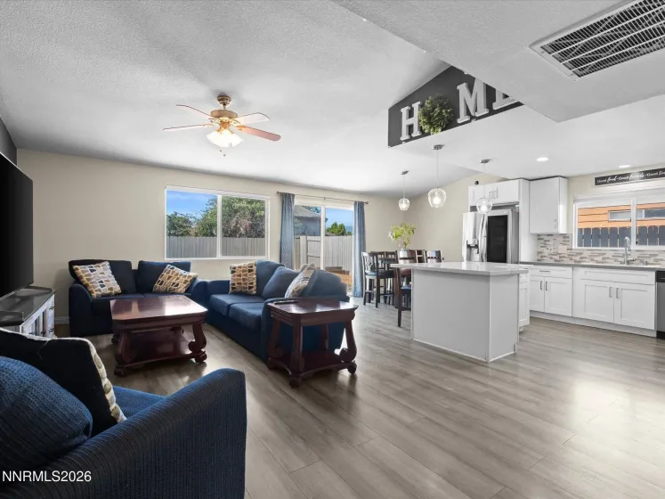 2333 William Morby, Sparks, Nevada 89434, 4 Bedrooms Bedrooms, ,2 BathroomsBathrooms,Residential,Residential,William Morby,0,260008670
