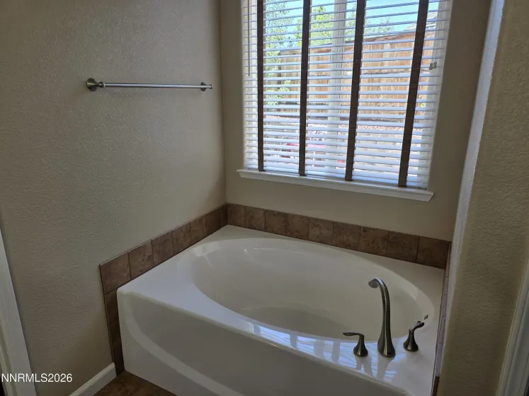 2838 Kimberlite, Sparks, Nevada 89436, 4 Bedrooms Bedrooms, ,3 BathroomsBathrooms,Residential,Residential,Kimberlite,0,260008674