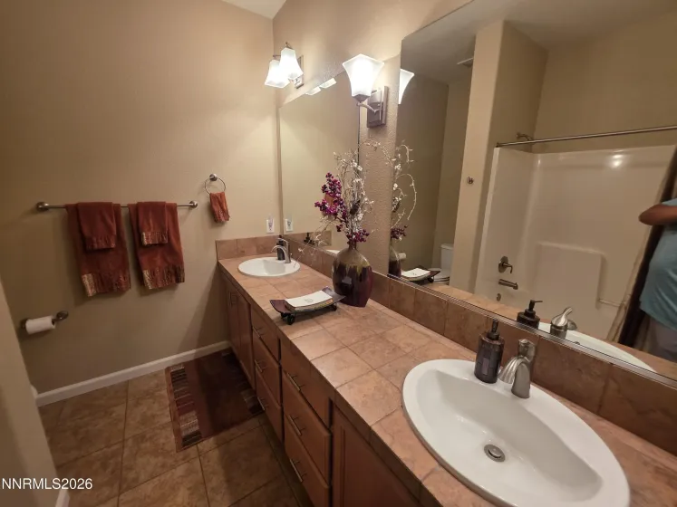 2838 Kimberlite, Sparks, Nevada 89436, 4 Bedrooms Bedrooms, ,3 BathroomsBathrooms,Residential,Residential,Kimberlite,0,260008674