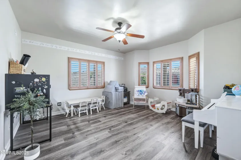 635 Valle Verde, Spanish Springs, Nevada 89441, 4 Bedrooms Bedrooms, ,3 BathroomsBathrooms,Residential,Residential,Valle Verde,0,260008677