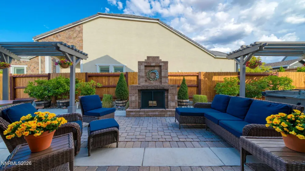 9400 Flying Horse, Reno, Nevada 89521, 5 Bedrooms Bedrooms, ,4 BathroomsBathrooms,Residential,Residential,Flying Horse,0,260008678