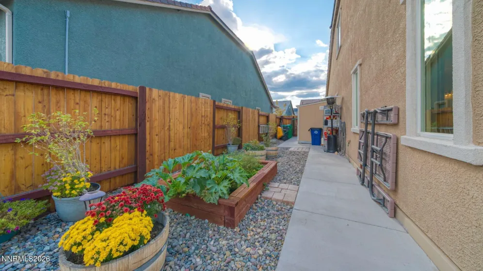 9400 Flying Horse, Reno, Nevada 89521, 5 Bedrooms Bedrooms, ,4 BathroomsBathrooms,Residential,Residential,Flying Horse,0,260008678
