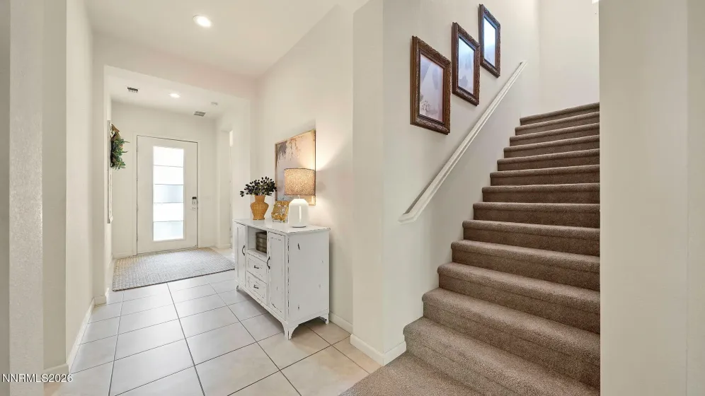 9400 Flying Horse, Reno, Nevada 89521, 5 Bedrooms Bedrooms, ,4 BathroomsBathrooms,Residential,Residential,Flying Horse,0,260008678