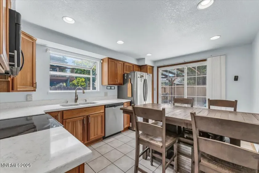 1805 Camelback, Sparks, Nevada 89434, 3 Bedrooms Bedrooms, ,2 BathroomsBathrooms,Residential,Residential,Camelback,0,260008679