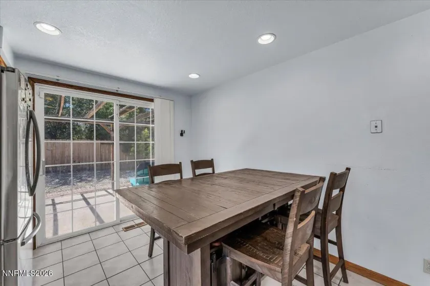 1805 Camelback, Sparks, Nevada 89434, 3 Bedrooms Bedrooms, ,2 BathroomsBathrooms,Residential,Residential,Camelback,0,260008679