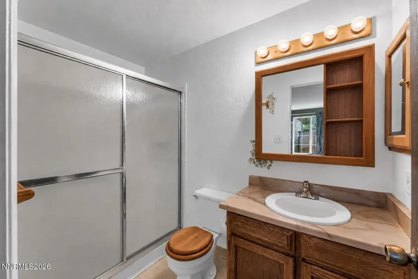1805 Camelback, Sparks, Nevada 89434, 3 Bedrooms Bedrooms, ,2 BathroomsBathrooms,Residential,Residential,Camelback,0,260008679