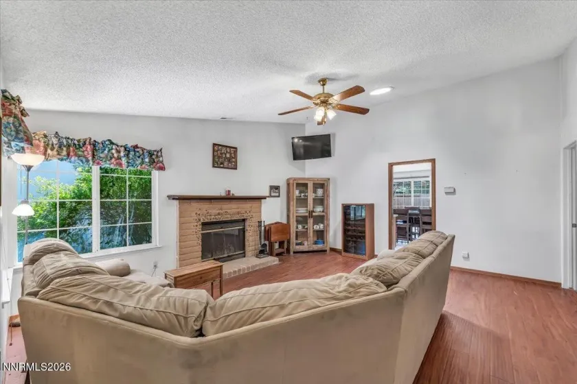 1805 Camelback, Sparks, Nevada 89434, 3 Bedrooms Bedrooms, ,2 BathroomsBathrooms,Residential,Residential,Camelback,0,260008679