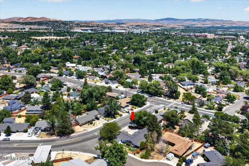 1090 Kings, Reno, Nevada 89503, 4 Bedrooms Bedrooms, ,3 BathroomsBathrooms,Residential,Residential,Kings,0,260008682