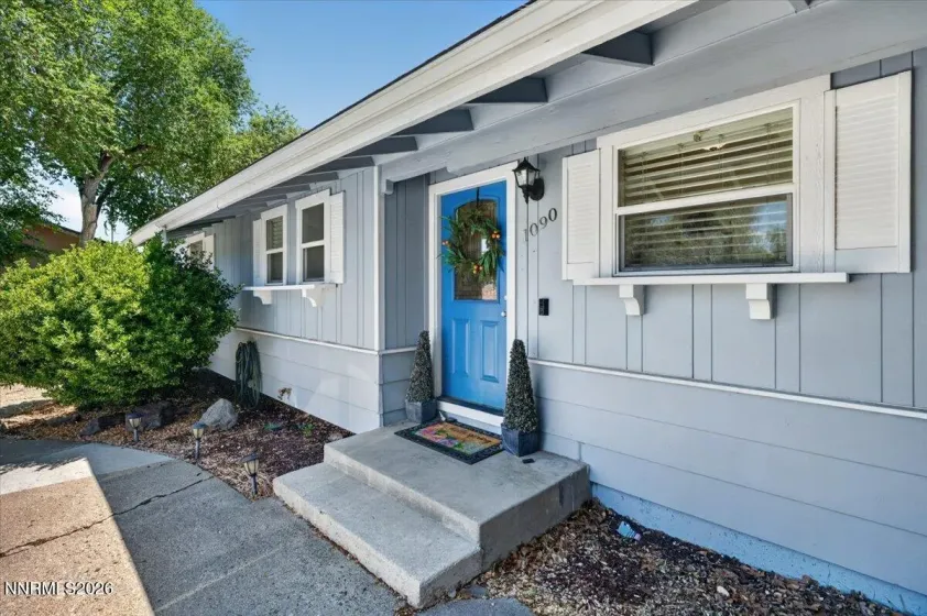 1090 Kings, Reno, Nevada 89503, 4 Bedrooms Bedrooms, ,3 BathroomsBathrooms,Residential,Residential,Kings,0,260008682