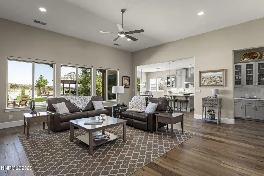 5431 Salmon River, Reno, Nevada 89511, 4 Bedrooms Bedrooms, ,4 BathroomsBathrooms,Residential,Residential,Salmon River,0,260008684