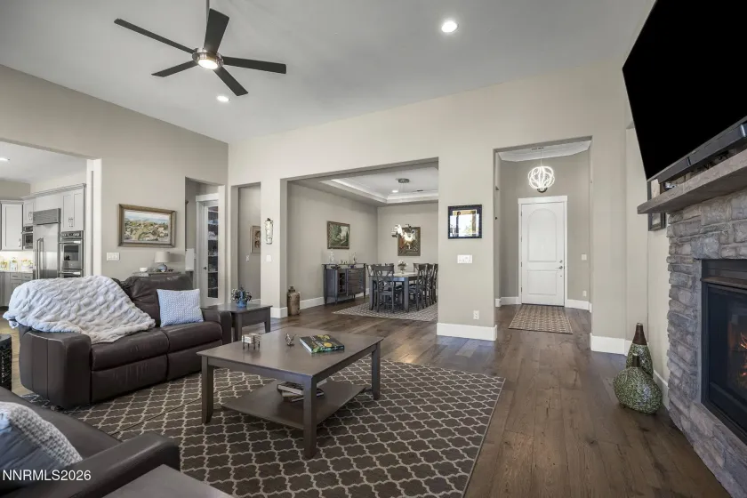 5431 Salmon River, Reno, Nevada 89511, 4 Bedrooms Bedrooms, ,4 BathroomsBathrooms,Residential,Residential,Salmon River,0,260008684