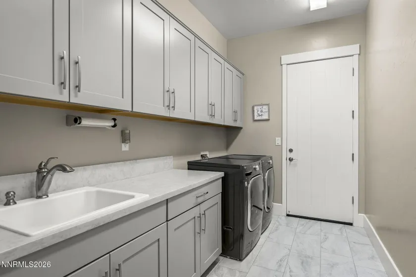 5431 Salmon River, Reno, Nevada 89511, 4 Bedrooms Bedrooms, ,4 BathroomsBathrooms,Residential,Residential,Salmon River,0,260008684