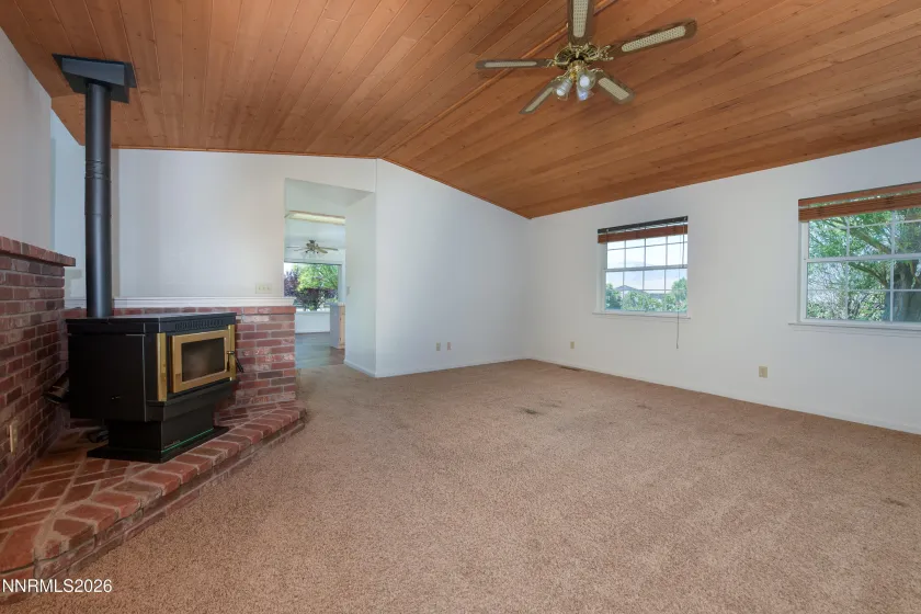 1917 Arabian, Gardnerville, Nevada 89410, 3 Bedrooms Bedrooms, ,2 BathroomsBathrooms,Residential,Residential,Arabian,0,260008686