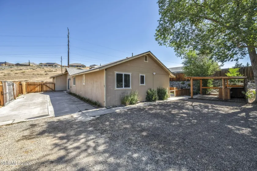 1251 Satellite, Sparks, Nevada 89436, 4 Bedrooms Bedrooms, ,2 BathroomsBathrooms,Residential,Residential,Satellite,0,260008687