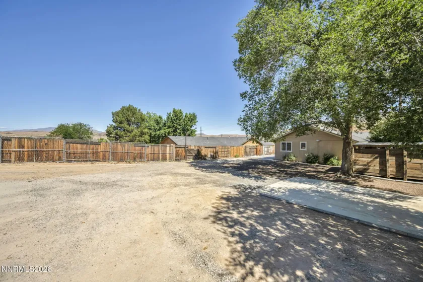 1251 Satellite, Sparks, Nevada 89436, 4 Bedrooms Bedrooms, ,2 BathroomsBathrooms,Residential,Residential,Satellite,0,260008687