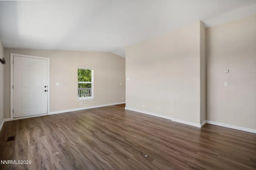 615 Ruby Creek, Reno, Nevada 89506, 3 Bedrooms Bedrooms, ,2 BathroomsBathrooms,Residential,Residential,Ruby Creek,0,260008691