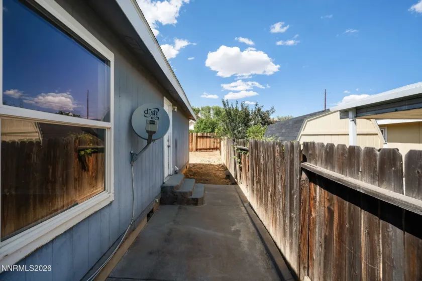 615 Ruby Creek, Reno, Nevada 89506, 3 Bedrooms Bedrooms, ,2 BathroomsBathrooms,Residential,Residential,Ruby Creek,0,260008691