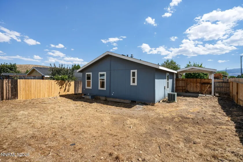 615 Ruby Creek, Reno, Nevada 89506, 3 Bedrooms Bedrooms, ,2 BathroomsBathrooms,Residential,Residential,Ruby Creek,0,260008691