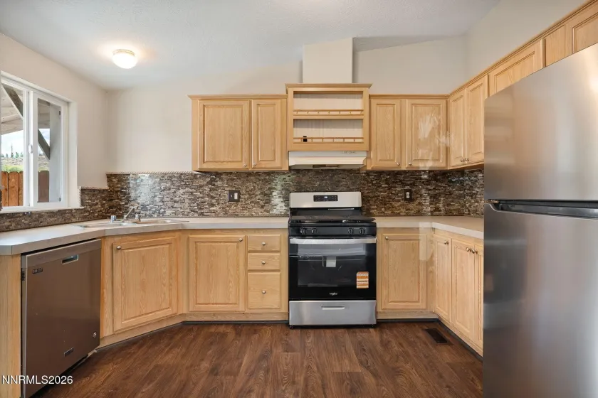 615 Ruby Creek, Reno, Nevada 89506, 3 Bedrooms Bedrooms, ,2 BathroomsBathrooms,Residential,Residential,Ruby Creek,0,260008691