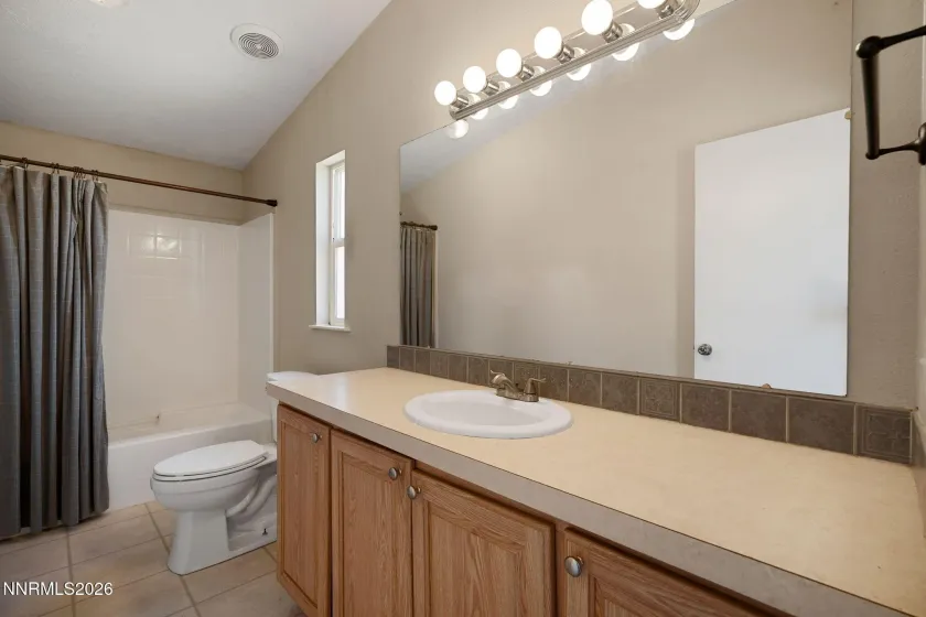 615 Ruby Creek, Reno, Nevada 89506, 3 Bedrooms Bedrooms, ,2 BathroomsBathrooms,Residential,Residential,Ruby Creek,0,260008691