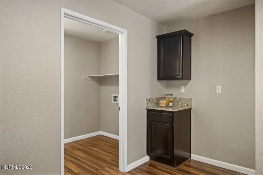 11380 Verazae, Reno, Nevada 89521, 4 Bedrooms Bedrooms, ,3 BathroomsBathrooms,Residential,Residential,Verazae,0,260008696