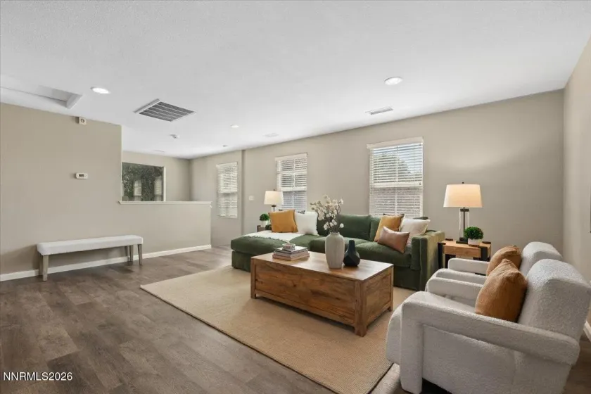 11380 Verazae, Reno, Nevada 89521, 4 Bedrooms Bedrooms, ,3 BathroomsBathrooms,Residential,Residential,Verazae,0,260008696