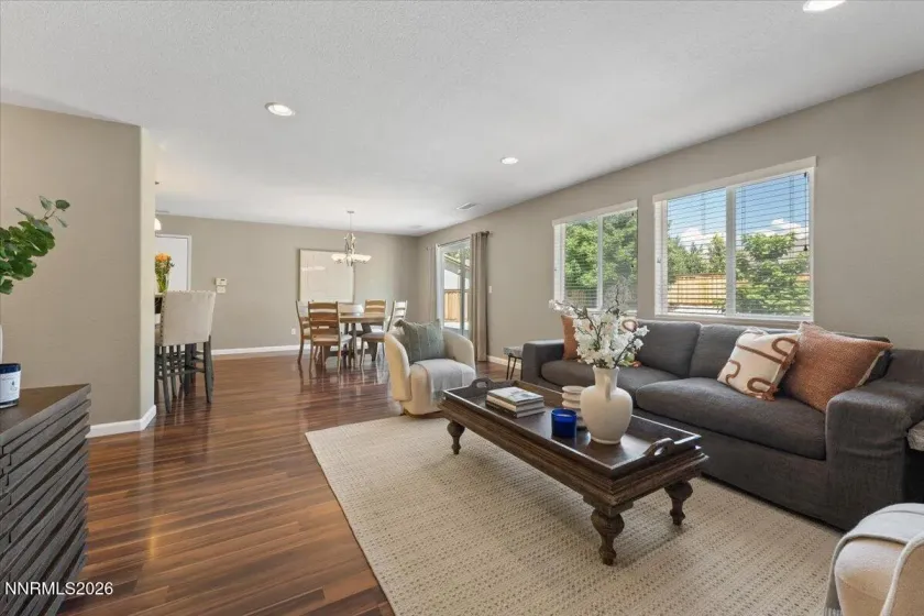 11380 Verazae, Reno, Nevada 89521, 4 Bedrooms Bedrooms, ,3 BathroomsBathrooms,Residential,Residential,Verazae,0,260008696