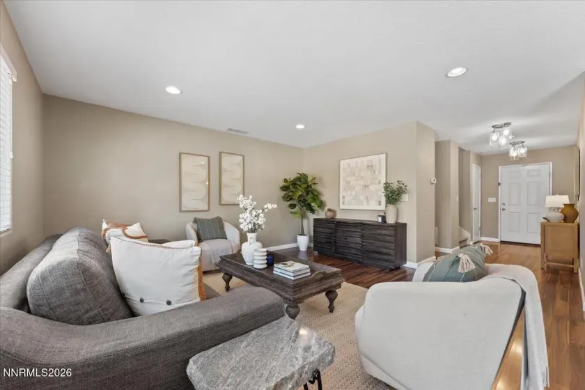 11380 Verazae, Reno, Nevada 89521, 4 Bedrooms Bedrooms, ,3 BathroomsBathrooms,Residential,Residential,Verazae,0,260008696