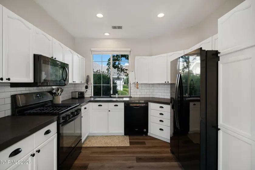 3528 Heron's, Reno, Nevada 89502, 3 Bedrooms Bedrooms, ,3 BathroomsBathrooms,Residential,Residential,Heron's,0,260008698