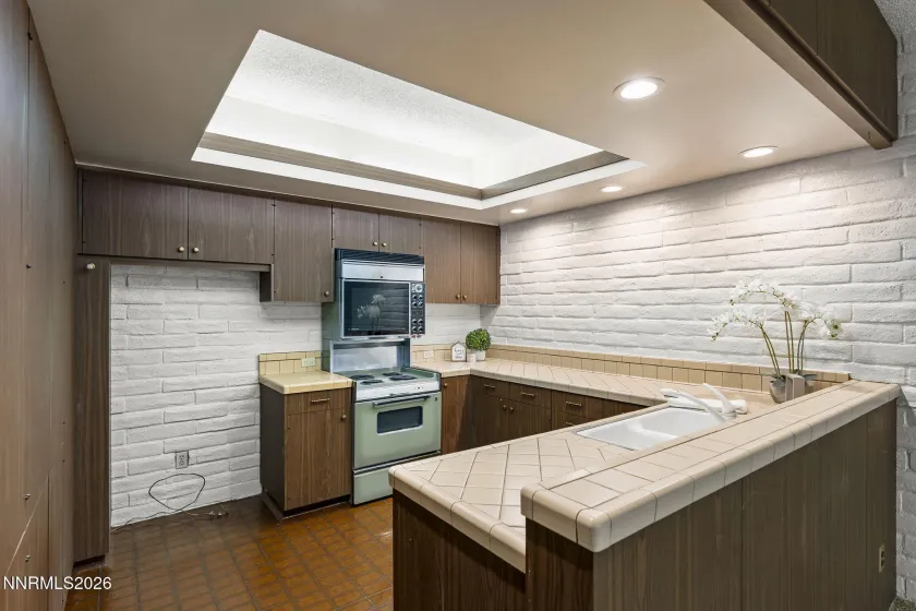 1200 Riverside, Reno, Nevada 89503, 1 Bedroom Bedrooms, ,1 BathroomBathrooms,Residential,Residential,Riverside,0,260008700