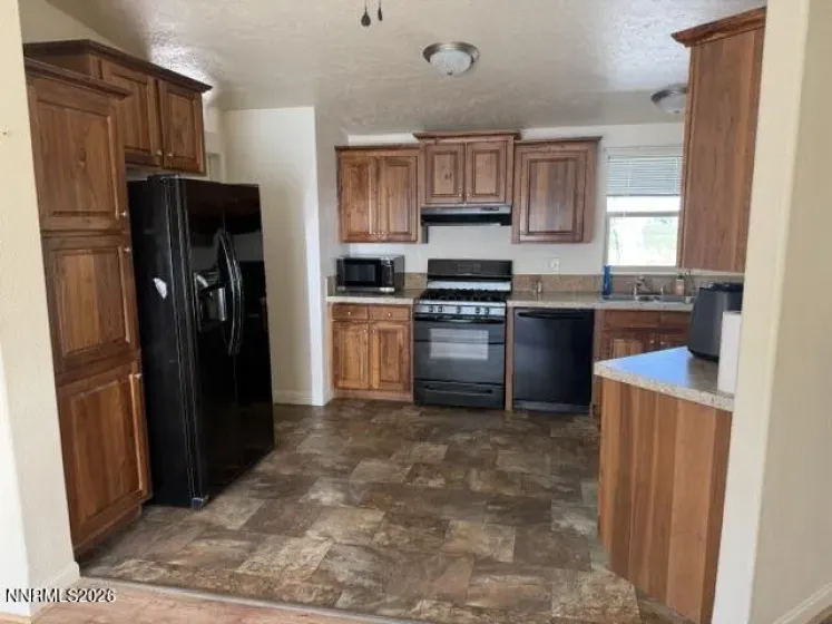 2195 Old River, Fallon, Nevada 89406, 3 Bedrooms Bedrooms, ,2 BathroomsBathrooms,Residential,Residential,Old River,0,260008701