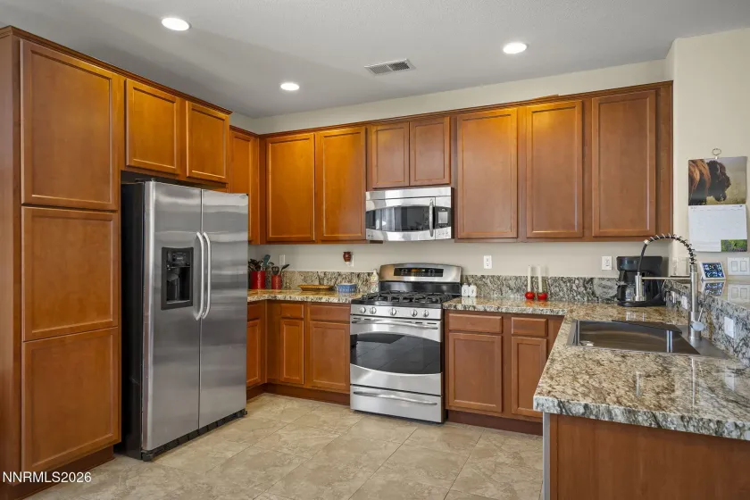 10725 Clear Vista, Reno, Nevada 89521, 4 Bedrooms Bedrooms, ,2 BathroomsBathrooms,Residential,Residential,Clear Vista,0,260008706